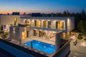 VILLA DM
